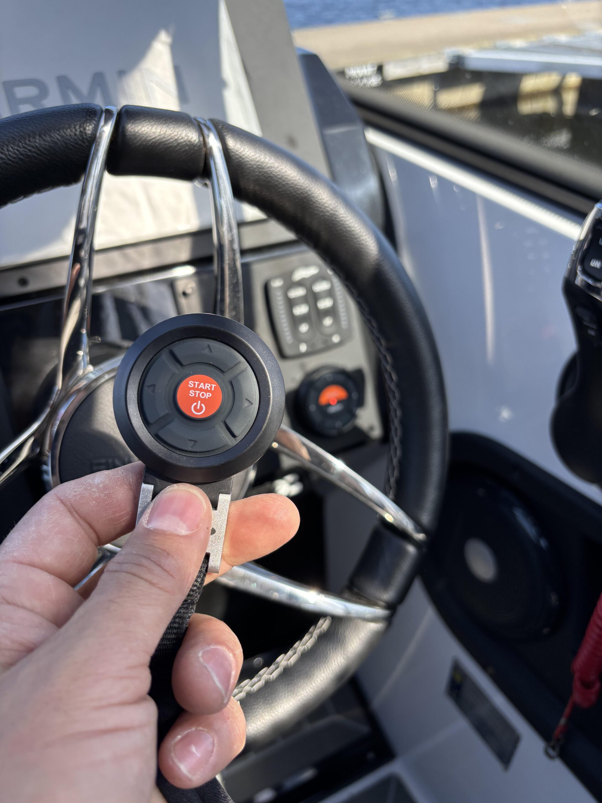 Coastkey keyless ignition annd wireless man overboard protection for Yamaha outboards